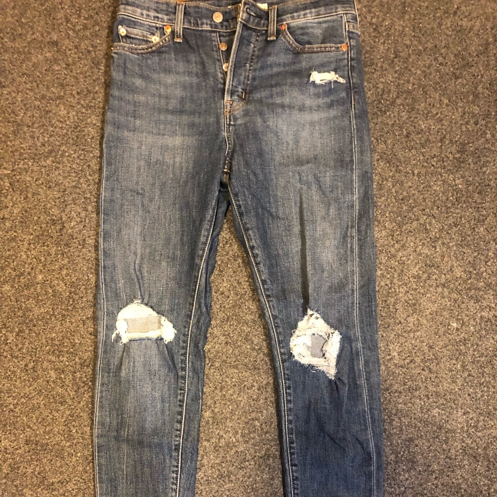Levi skinny jeans